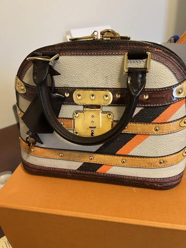 Louis vuitton alma t - bb,