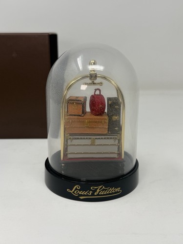 Louis vuitton snow globe - louis,