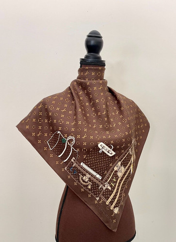 Sciarpa louis vuitton quadrata - louis,
