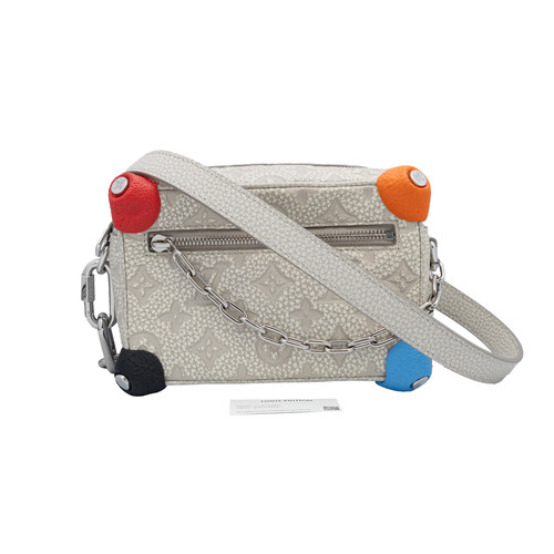 Louis vuitton taurillon - louis,
